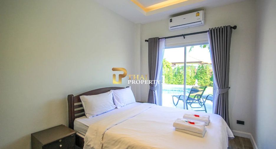 For sale 4 ベッドルーム villa in Hua Hin, Prachuap Khiri Khan