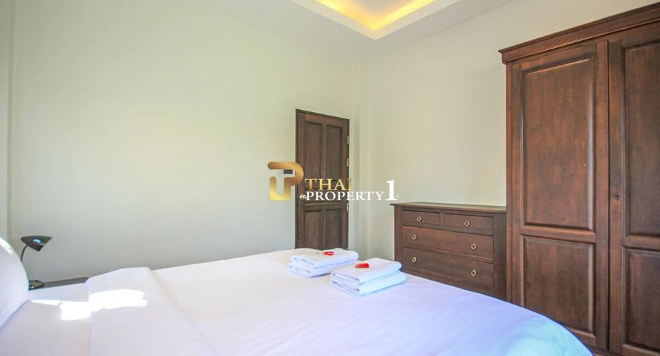 For sale 4 ベッドルーム villa in Hua Hin, Prachuap Khiri Khan