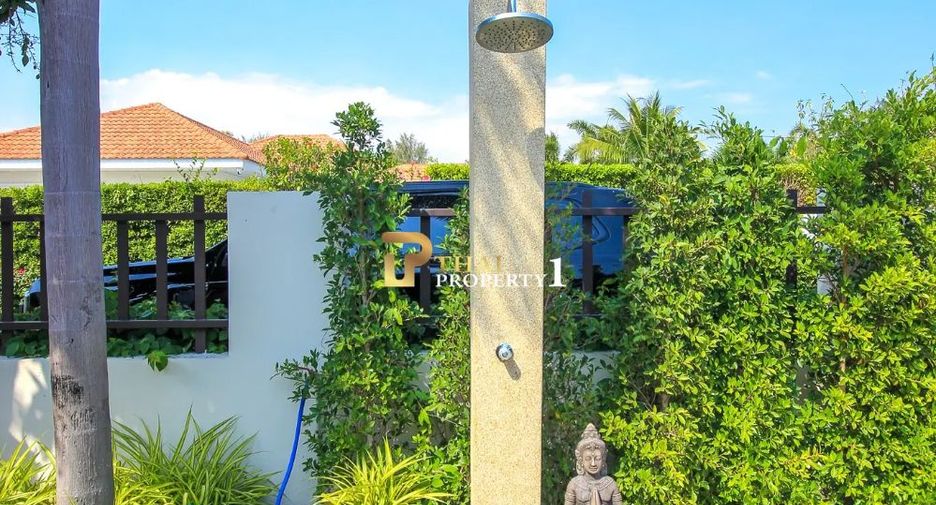 For sale 4 ベッドルーム villa in Hua Hin, Prachuap Khiri Khan