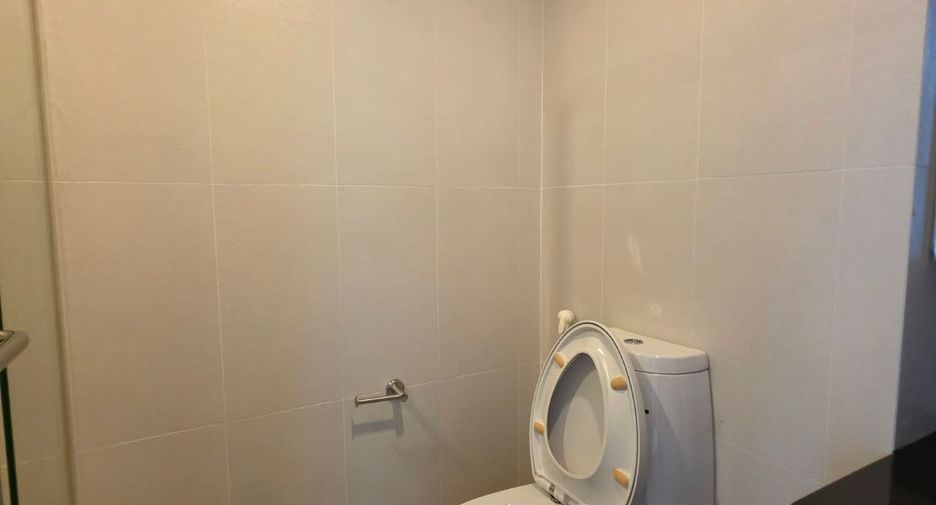 Condo en alquiler de 1 habitaciones en Bang Lamung, Chonburi