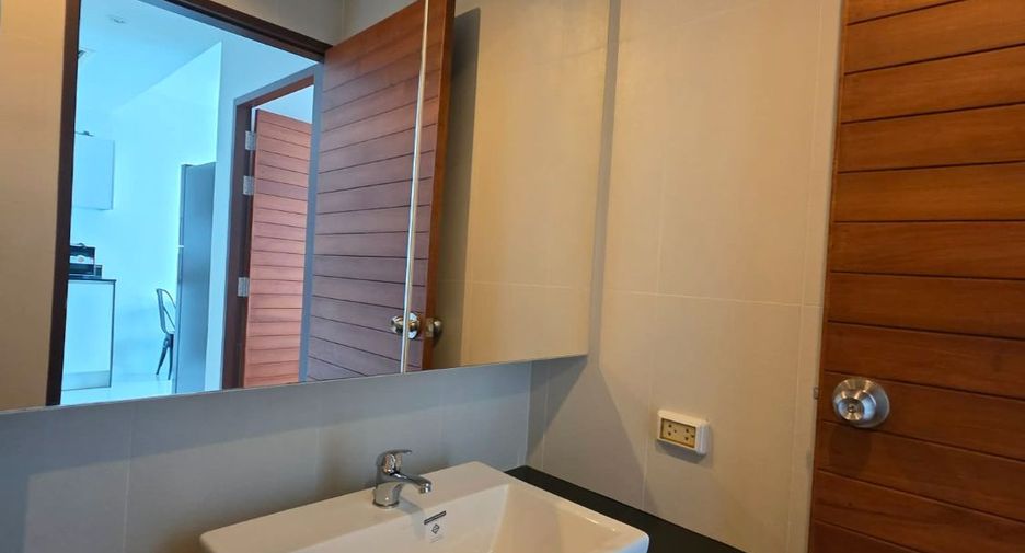 Condo en alquiler de 1 habitaciones en Bang Lamung, Chonburi