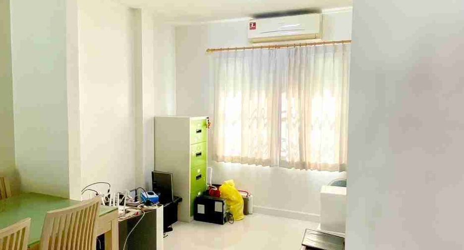 For sale 3 ベッドルーム house in Min Buri, Bangkok
