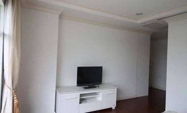Wohnung zur Miete mit 3 Zimmer in Khlong Toei, Bangkok