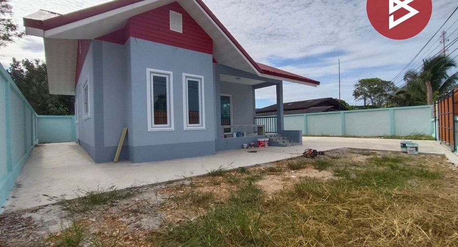 For sale 3 bedrooms house in Tha Mai, Chanthaburi