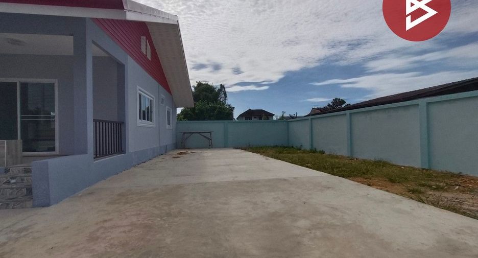 For sale 3 bedrooms house in Tha Mai, Chanthaburi