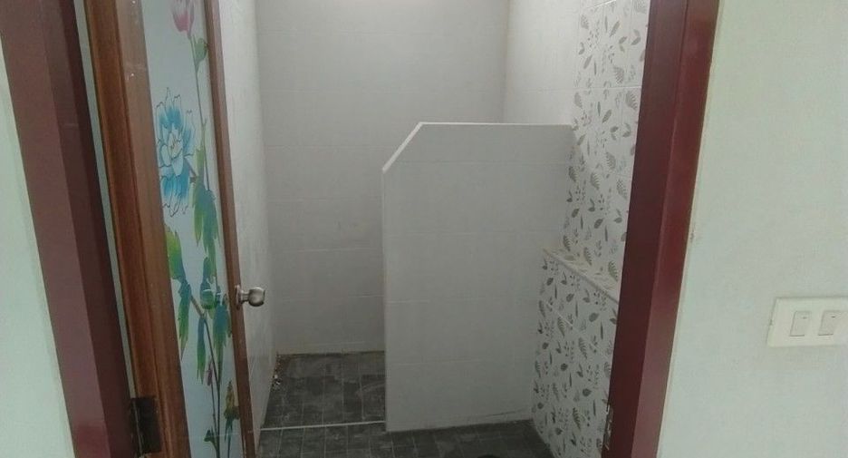 For sale 3 bedrooms house in Tha Mai, Chanthaburi