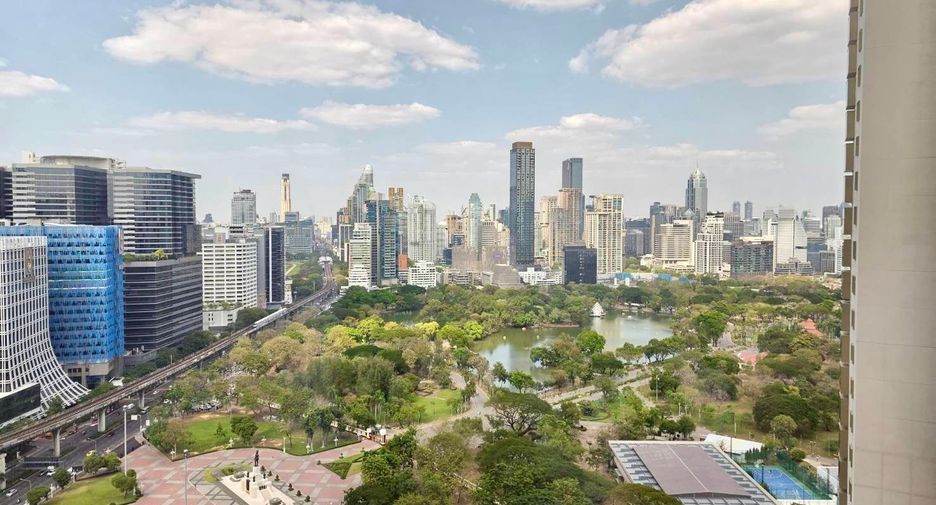 For sale 2 bedrooms condo in Bang Rak, Bangkok