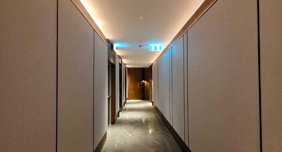 For sale 2 bedrooms condo in Bang Rak, Bangkok
