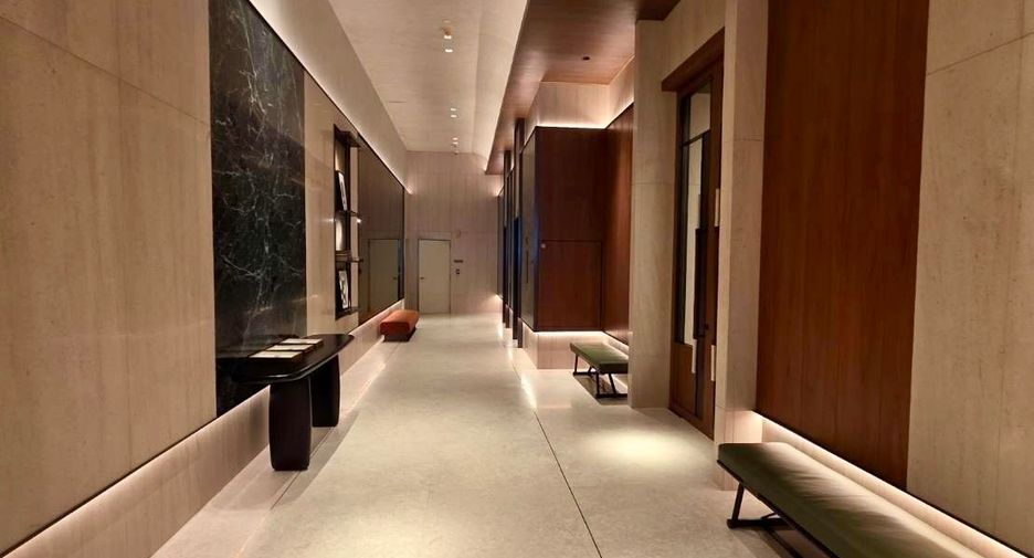 For sale 2 bedrooms condo in Bang Rak, Bangkok