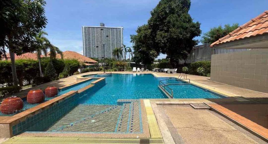 Reihenhaus zur Miete und zum Kauf mit 3 Zimmer in Bang Lamung, Chonburi