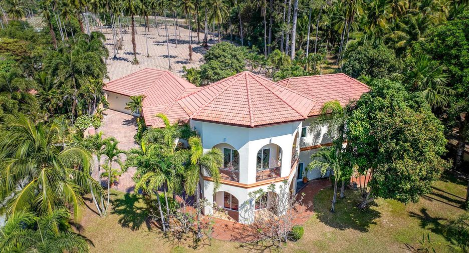 Villa zur Miete und zum Kauf mit 5 Zimmer in Bang Lamung, Chonburi