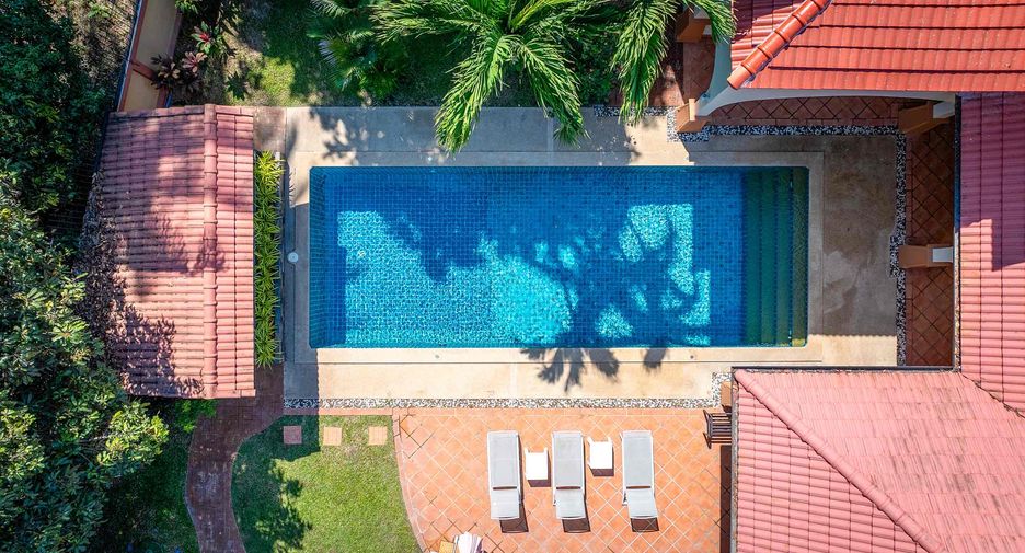 Villa zur Miete und zum Kauf mit 5 Zimmer in Bang Lamung, Chonburi