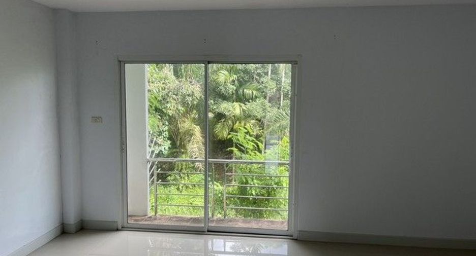 À vendre 2 chambres maison de ville à Khlong Thom, Krabi