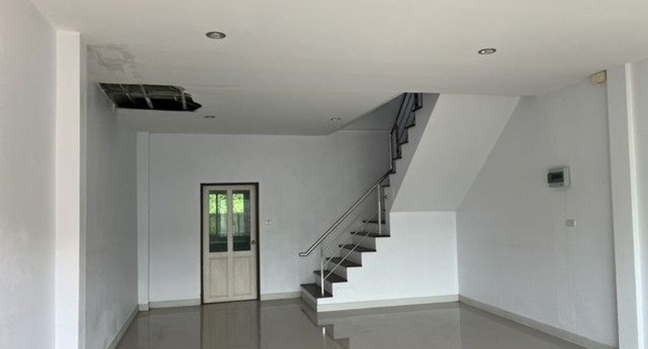 À vendre 2 chambres maison de ville à Khlong Thom, Krabi
