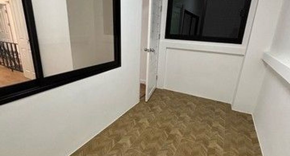 Продажа 2 спальни дом в Банг Кхун Тхиан, Бангкок