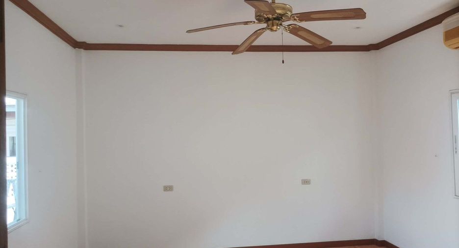 For sale 2 ベッドルーム house in Bang Lamung, Chonburi