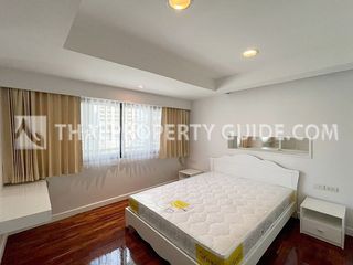 Apartment zur Miete mit 3 Zimmer in Khlong Toei, Bangkok