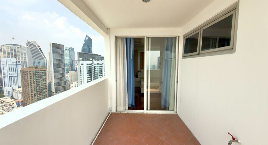 À louer 3 chambres condo à Khlong Toei, Bangkok