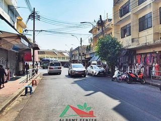 For sale 3 bedrooms retail Space in Phra Nakhon, Bangkok