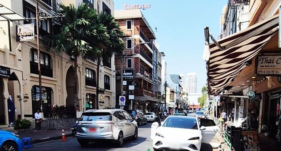 For sale 3 bedrooms retail Space in Phra Nakhon, Bangkok