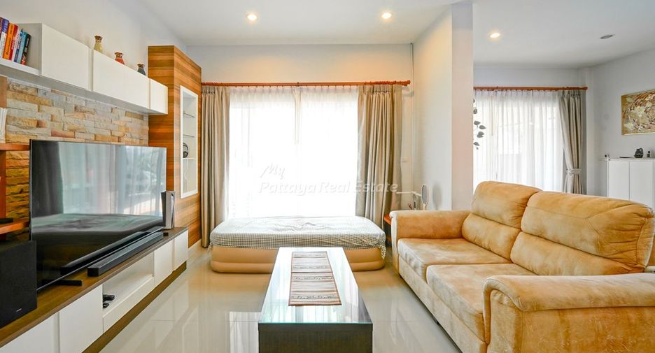 Casa en venta de 3 habitaciones en Bang Lamung, Chonburi