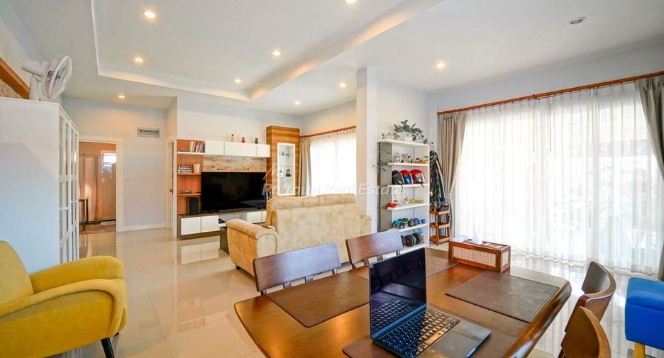 Casa en venta de 3 habitaciones en Bang Lamung, Chonburi