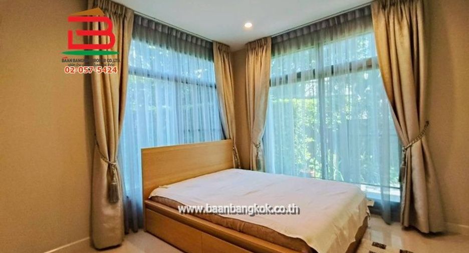 For sale 4 bedrooms house in Pak Kret, Nonthaburi