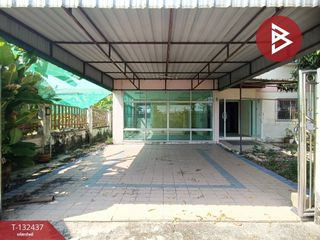 For sale 4 ベッドルーム house in Phutthamonthon, Nakhon Pathom