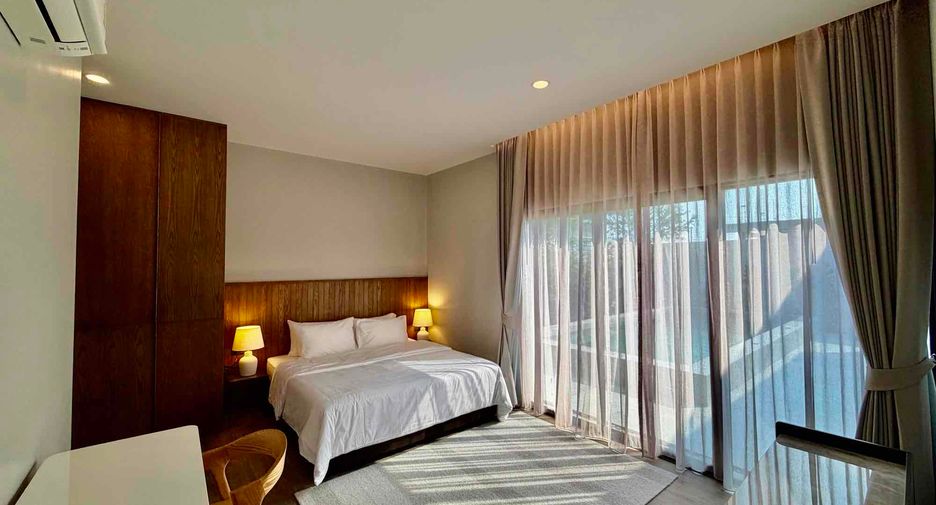 For rent 3 bedrooms villa in Bang Lamung, Chonburi
