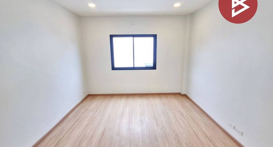 Casa en venta de 3 habitaciones en Mueang Samut Sakhon, Samut Sakhon