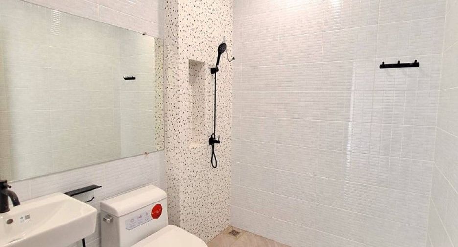 Casa en venta de 3 habitaciones en Mueang Samut Sakhon, Samut Sakhon