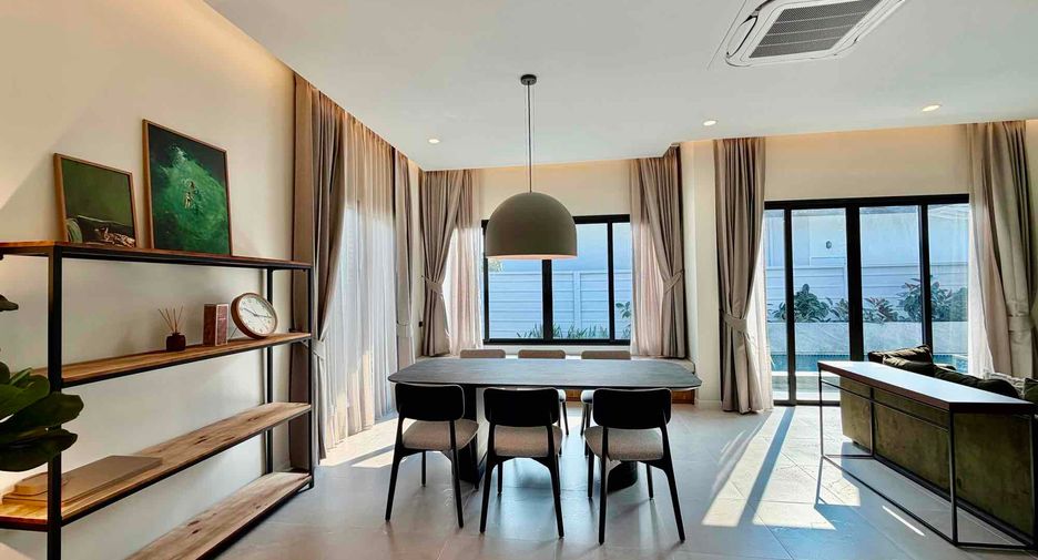 Villa en alquiler de 3 habitaciones en Bang Lamung, Chonburi