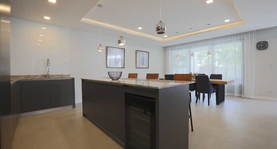 À vendre 5 chambres maison à Jomtien, Pattaya