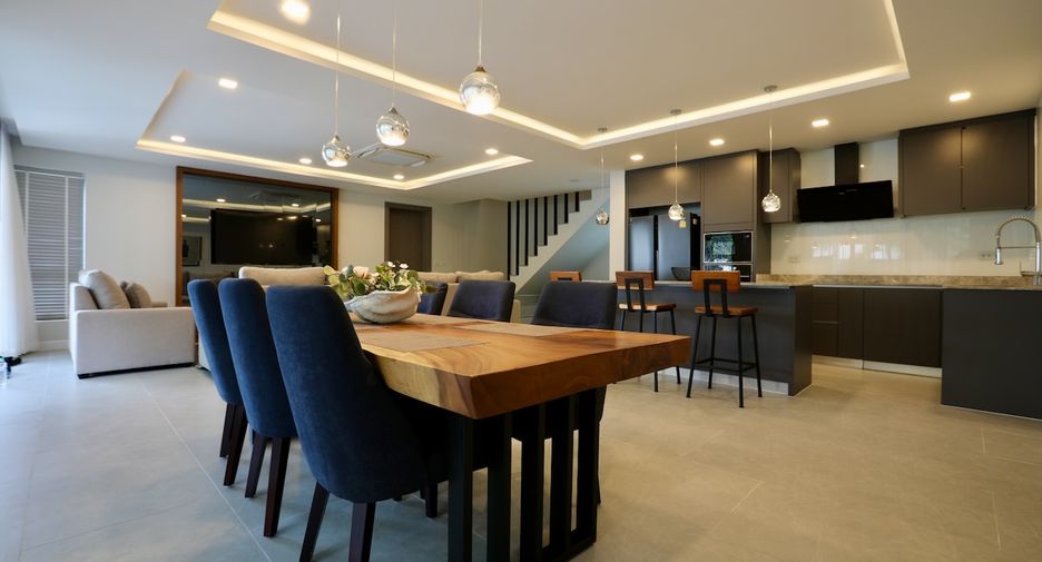 À vendre 5 chambres maison à Jomtien, Pattaya