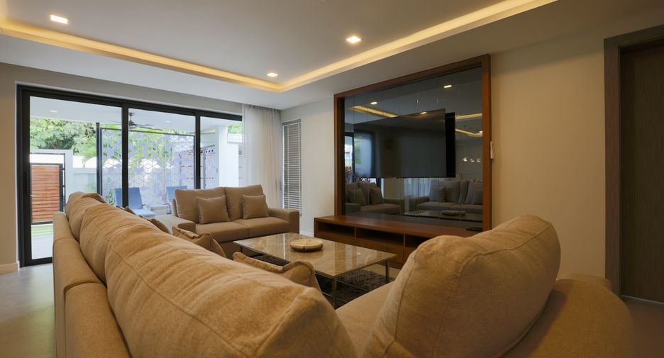 À vendre 5 chambres maison à Jomtien, Pattaya