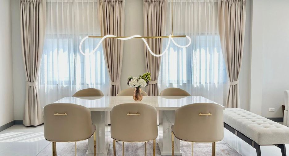 Haus zur Miete mit 4 Zimmer in Bang Phli, Samut Prakan