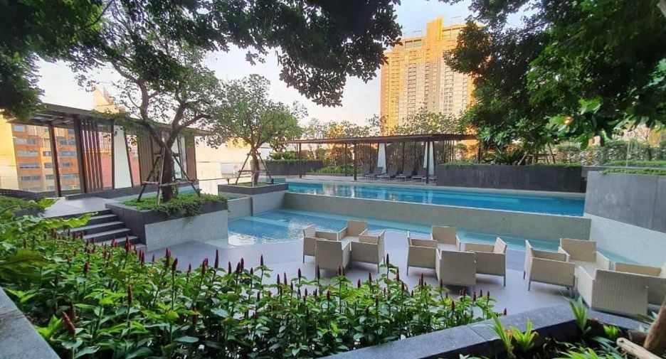 For rent 1 bed condo in Watthana, Bangkok
