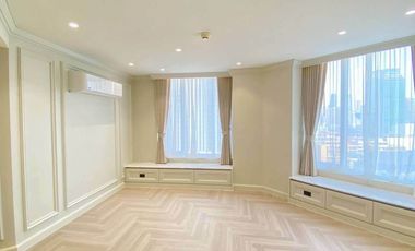 For rent 3 bedrooms condo in Pathum Wan, Bangkok