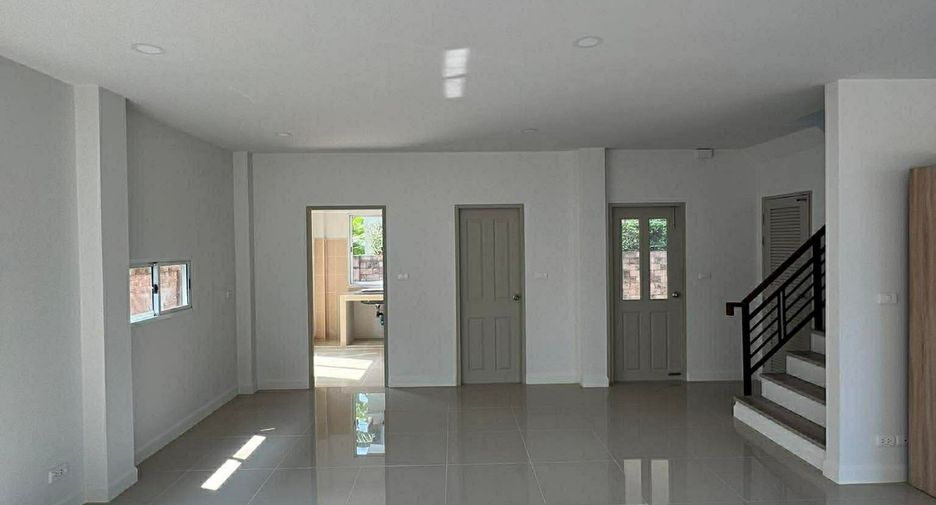出售 3 卧室 独立屋 在 San Kamphaeng, Chiang Mai