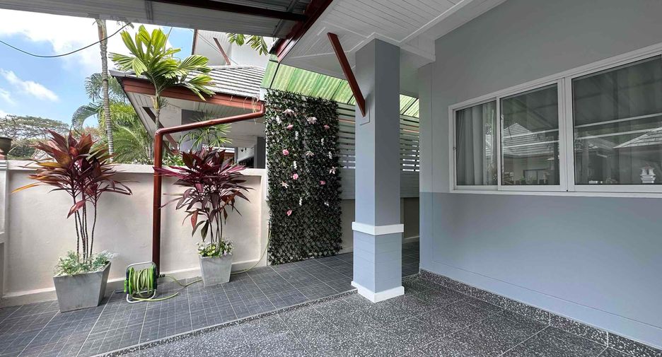 For sale 3 ベッドルーム house in Huay Yai, Pattaya