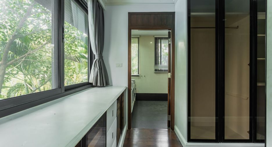 Haus zur Miete mit 4 Zimmer in Suan Luang, Bangkok