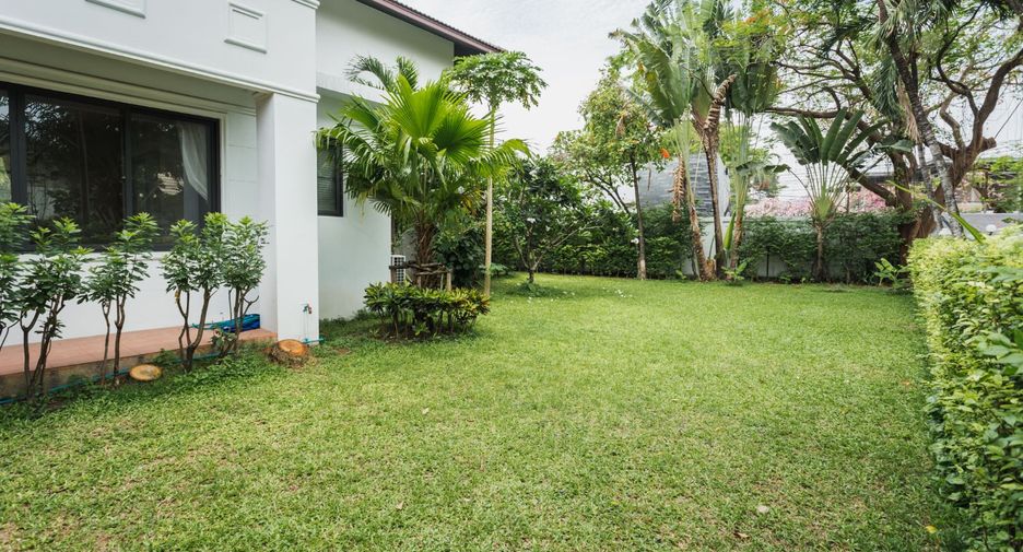 Haus zur Miete mit 4 Zimmer in Suan Luang, Bangkok