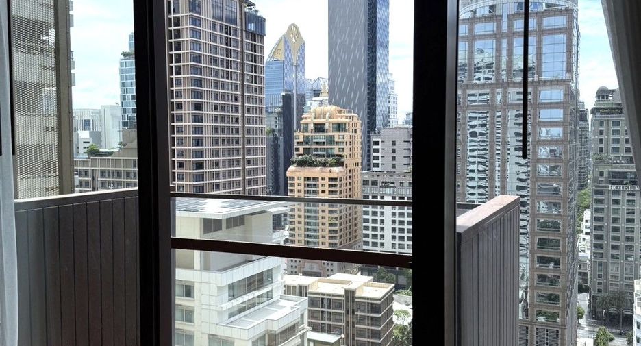 For sale 2 bedrooms condo in Pathum Wan, Bangkok