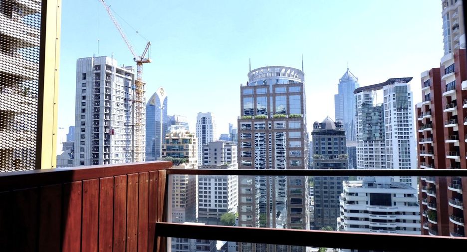 For sale 2 bedrooms condo in Pathum Wan, Bangkok