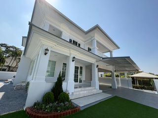 Haus zur Miete mit 4 Zimmer in Prawet, Bangkok