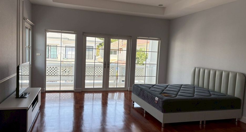 For rent 4 bedrooms house in Prawet, Bangkok