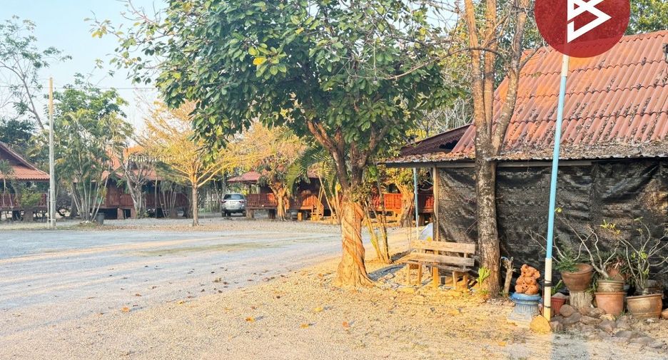 For sale hotel in Mueang Lamphun, Lamphun