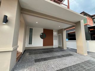 For sale 3 bedrooms house in Khlong Sam Wa, Bangkok