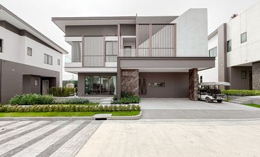 Haus zum Kauf mit 4 Zimmer in Bang Lamung, Chonburi