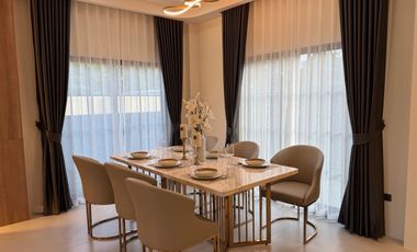 Haus zum Kauf mit 4 Zimmer in Bang Lamung, Chonburi